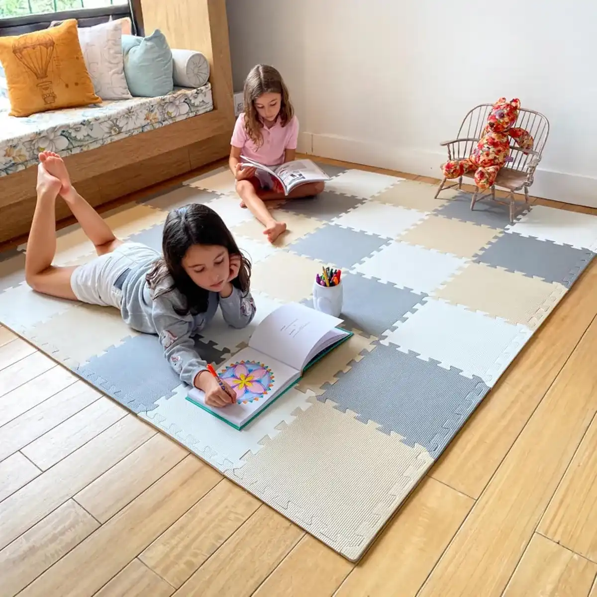 MioTetto Alfombra de juegos para bebés, baldosas de espuma suave para niños. Azulejos de espuma entrelazados ajustables, se adapta a la alfombra para bebés de 74x74 para gatear y desarrollarse, alfomb