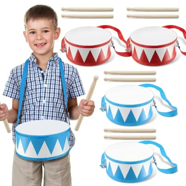 Boao Paquete de 2 baterías para niños pequeños de 1 a 12 años, tambor de madera de 8 pulgadas de ancho x 3.7 pulgadas de alto con correa ajustable y 4 baquetas, instrumentos musicales educativos para